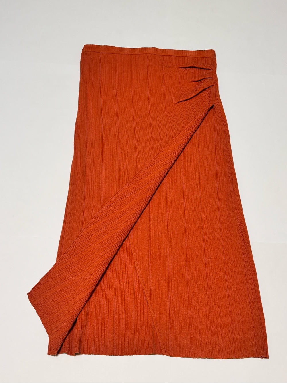 WAYF Women’s Ribbed Wrap Midi Skirt in Rust